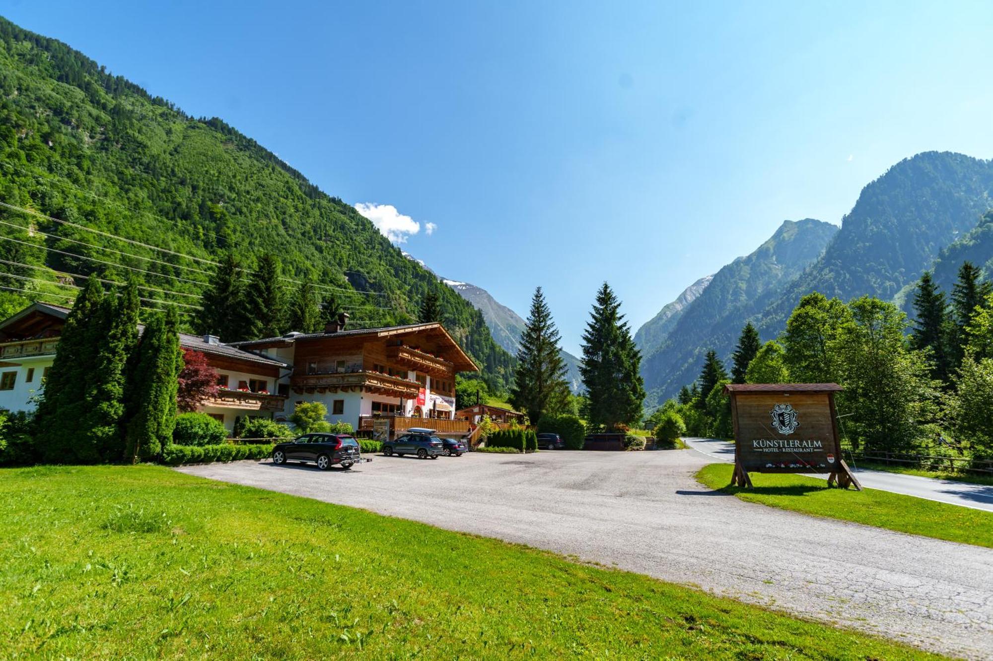 Hotel Künstleralm Kaprun Exterior foto
