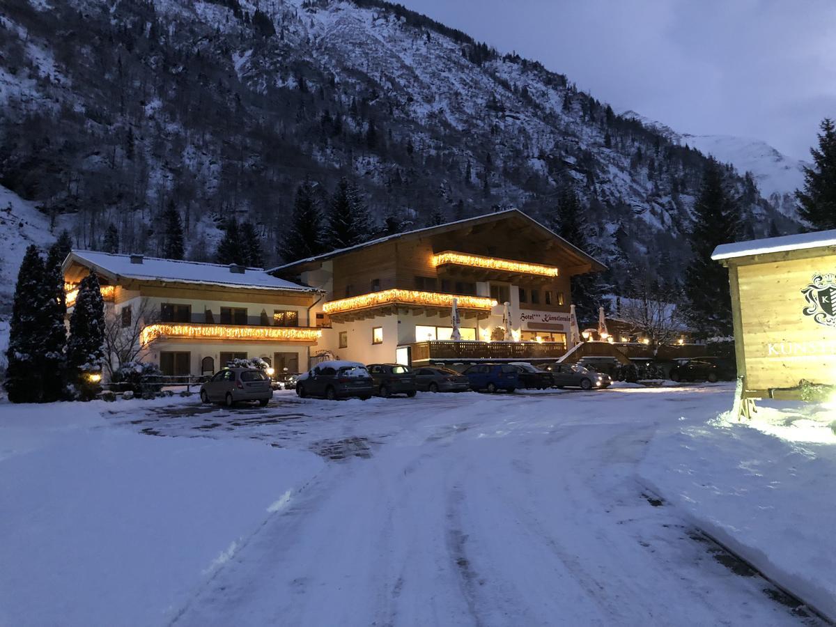 Hotel Künstleralm Kaprun Exterior foto